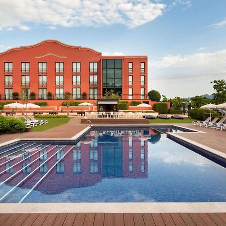 Dolce By Wyndham Barcelona Resort Sant Esteve Sesrovires Exteriér fotografie