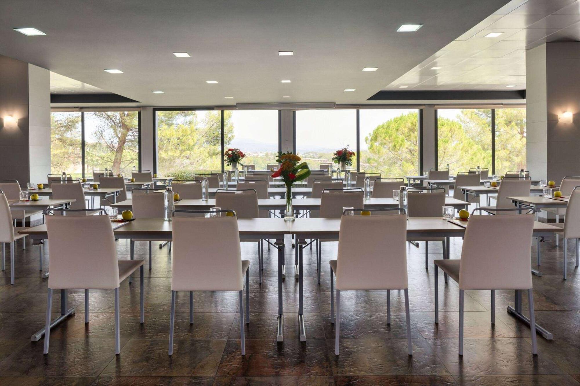 Dolce By Wyndham Barcelona Resort Sant Esteve Sesrovires Exteriér fotografie