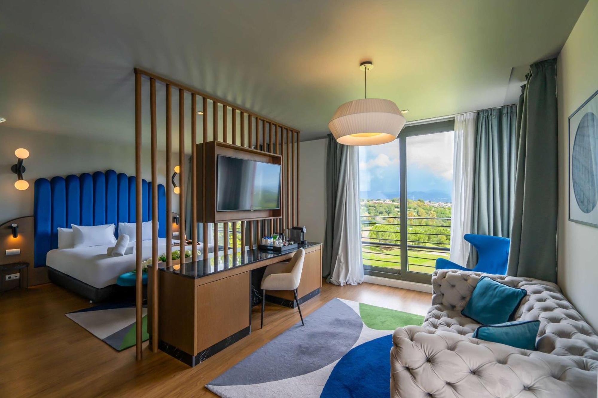 Dolce By Wyndham Barcelona Resort Sant Esteve Sesrovires Exteriér fotografie