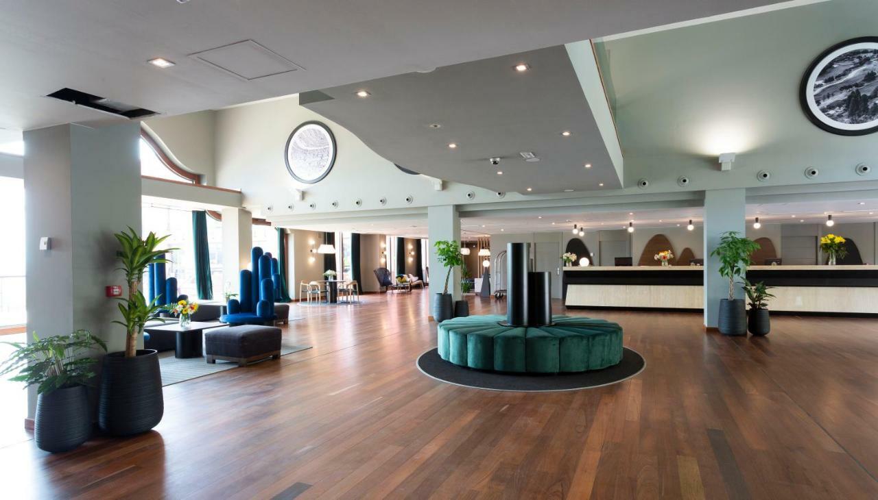 Dolce By Wyndham Barcelona Resort Sant Esteve Sesrovires Exteriér fotografie